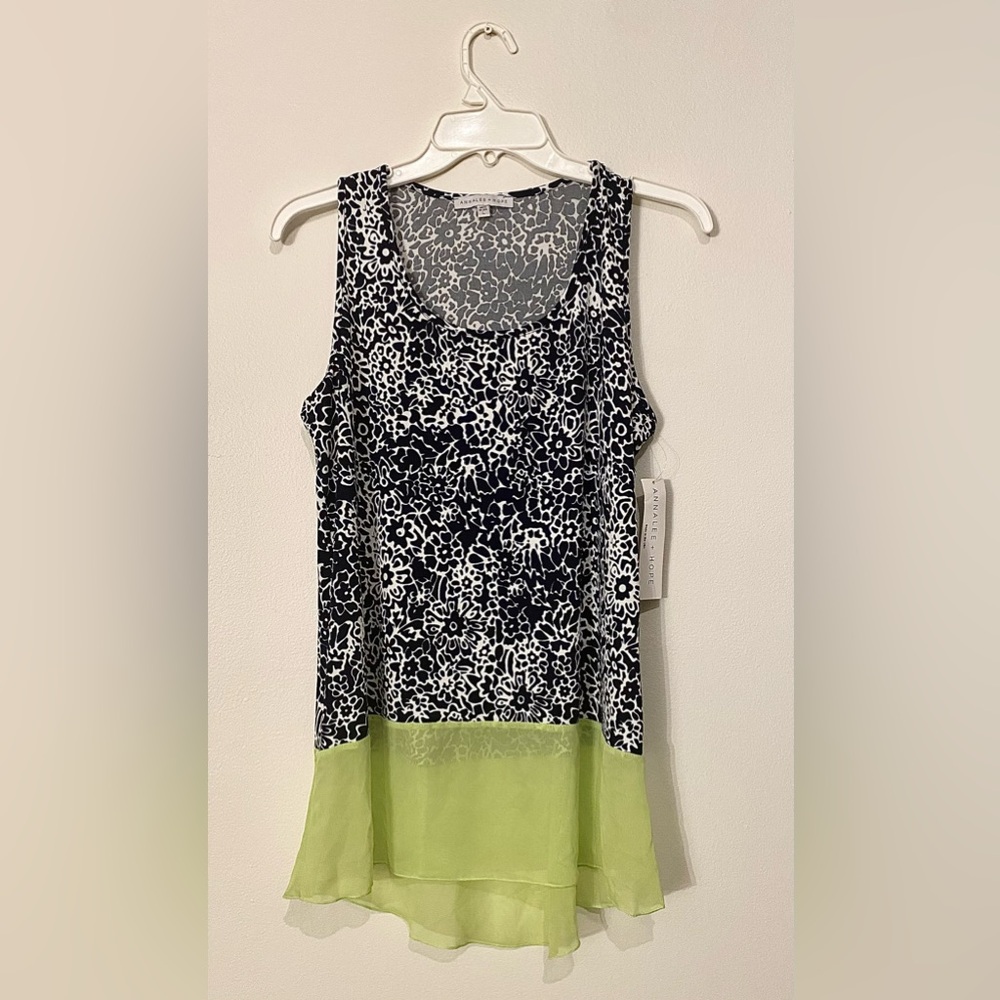 NWOT Multi-pattern sleeveless blouse with sheer bottom, Size: Large